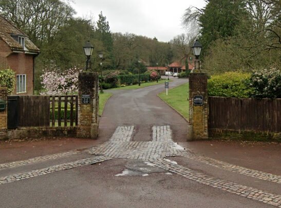 Charing Crematorium Entrance - Cremations in Kent