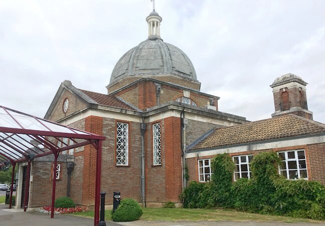 Reading Crematorium - cremations in Reading and Berkshire