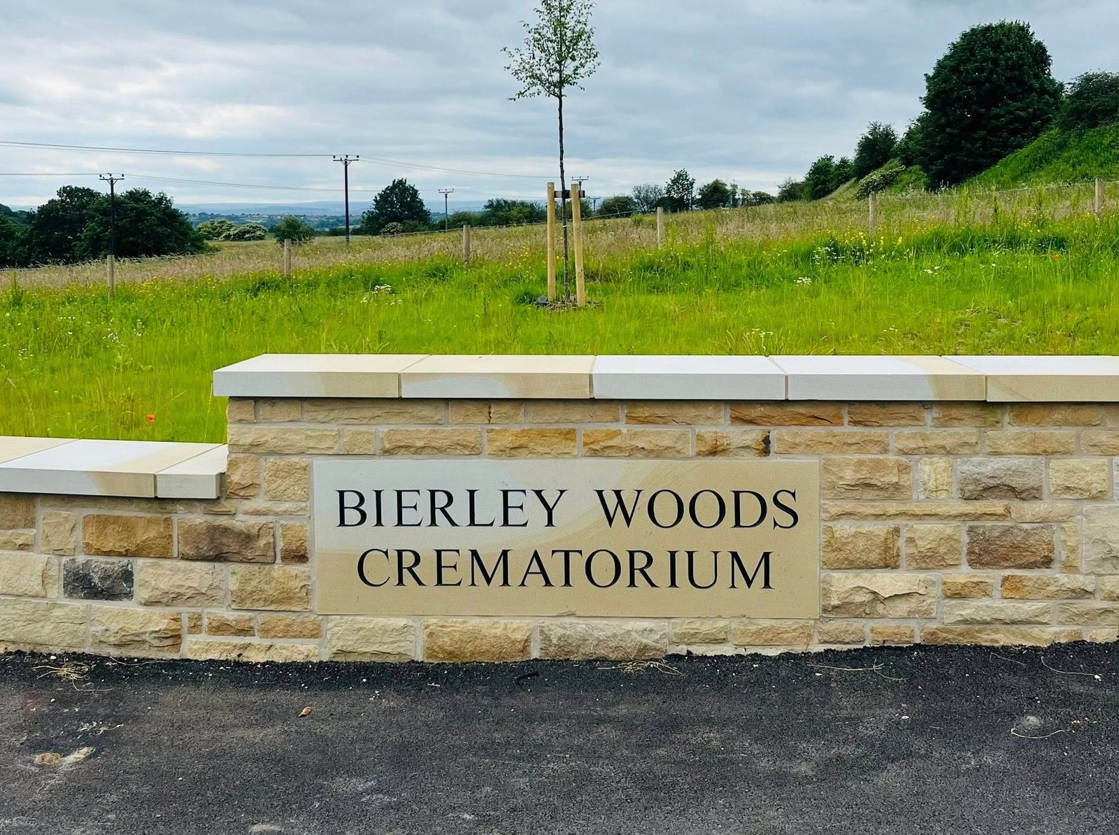 Bierley Woods Crematorium - cremations in Bradford and Yorkshire